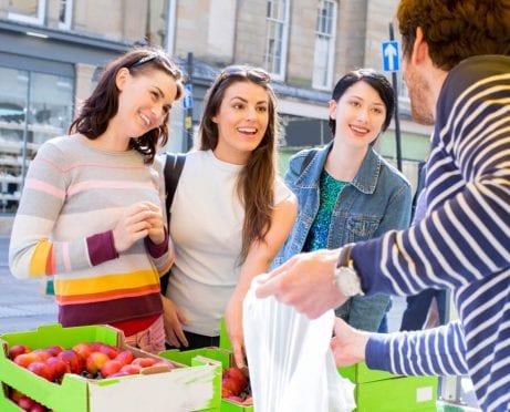 Frugal University 101: The Ultimate Guide to Cheap Grocery Runs in College