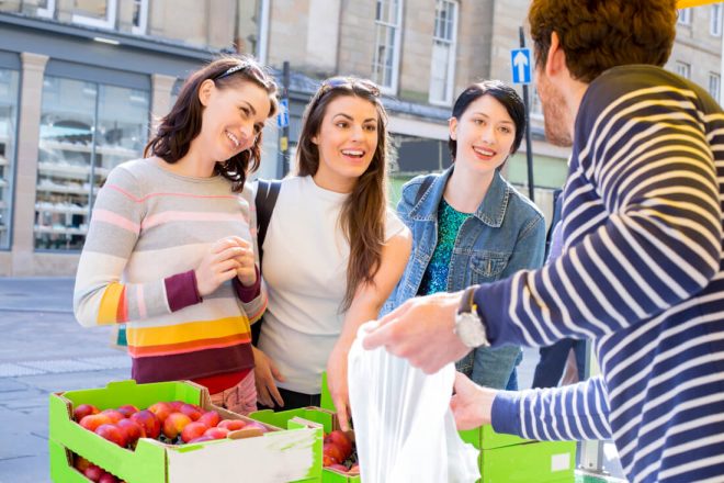 Frugal University 101: The Ultimate Guide to Cheap Grocery Runs in College