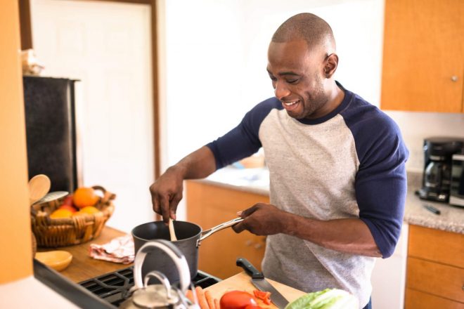 3 Cost-Effective Cooking Tips for One- or Two-Person Meals
