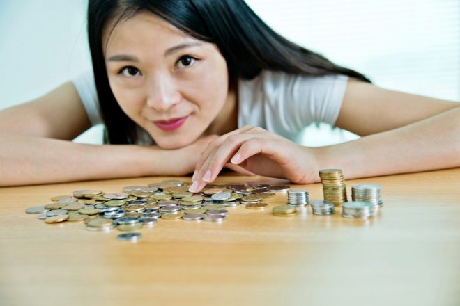 5 Ways to Save Money and Spend Less This Year