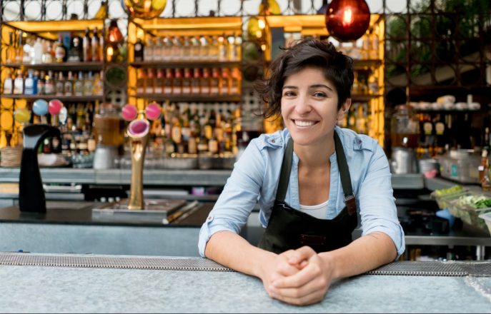 How to Be a Bartender or Server and Make Bank