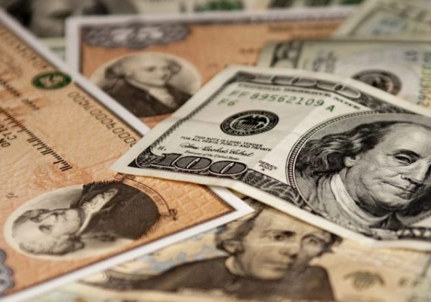 Treasuries vs. Bonds vs. Savings Accounts: What’s the Difference?