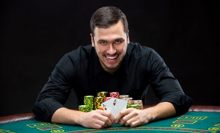 How to Become a Freelancer: Lessons I Learned From Poker