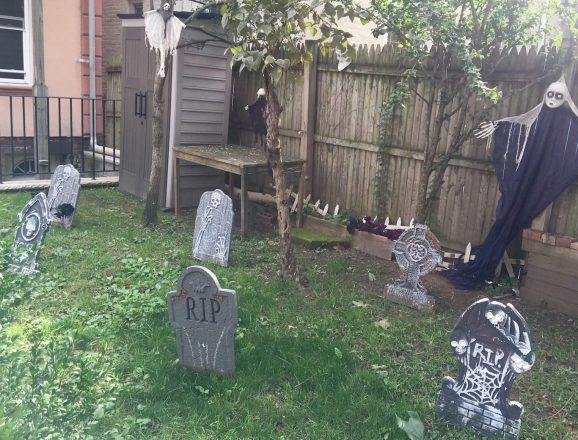 27 Cheap Halloween Party Ideas for Under $27
