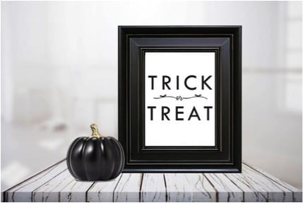 27 Cheap Halloween Party Ideas for Under $27: Halloween signs