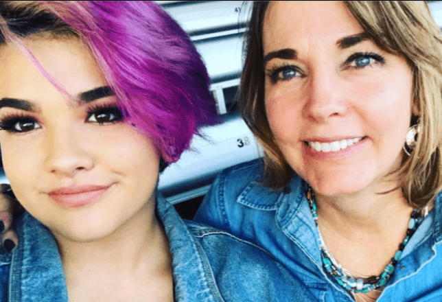 How My Single Mom Taught Me the Importance of Financial Knowledge