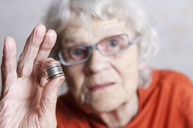 Financial Planning Tips for Older Women